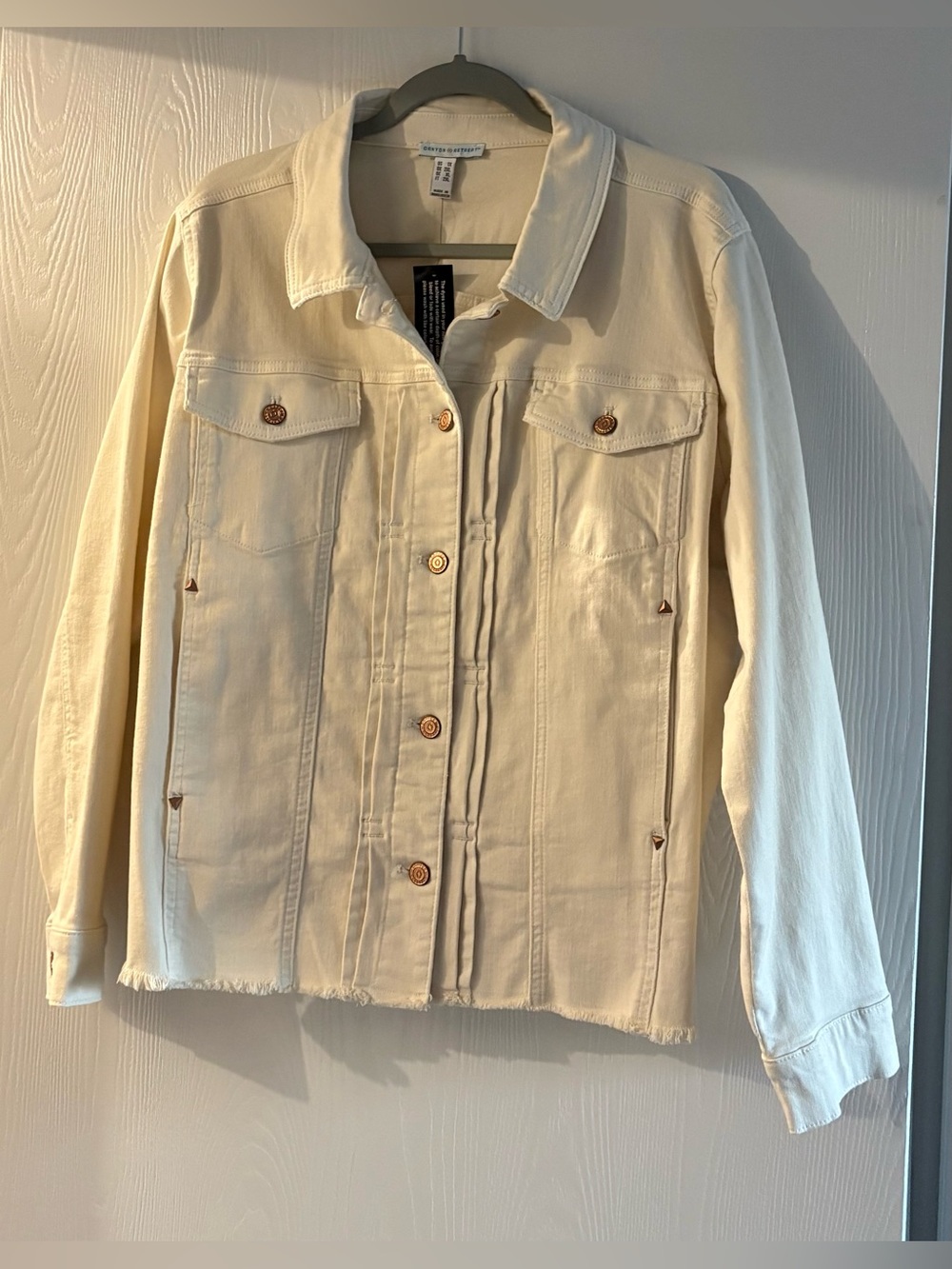 Denim & Co “ Canyon Retreat” 
Cream Jean Jacket 1X